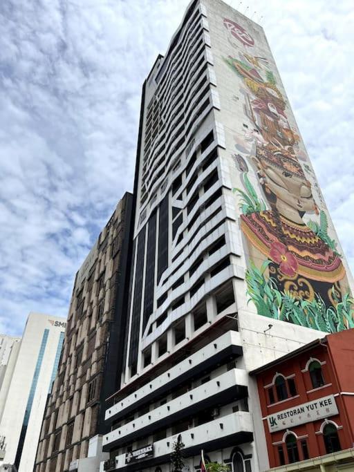 M101 Klcc Kl City King Suites By Livin كوالالمبور المظهر الخارجي الصورة