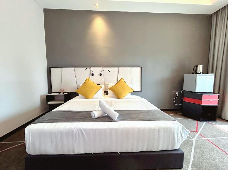 M101 Klcc Kl City King Suites By Livin كوالالمبور المظهر الخارجي الصورة