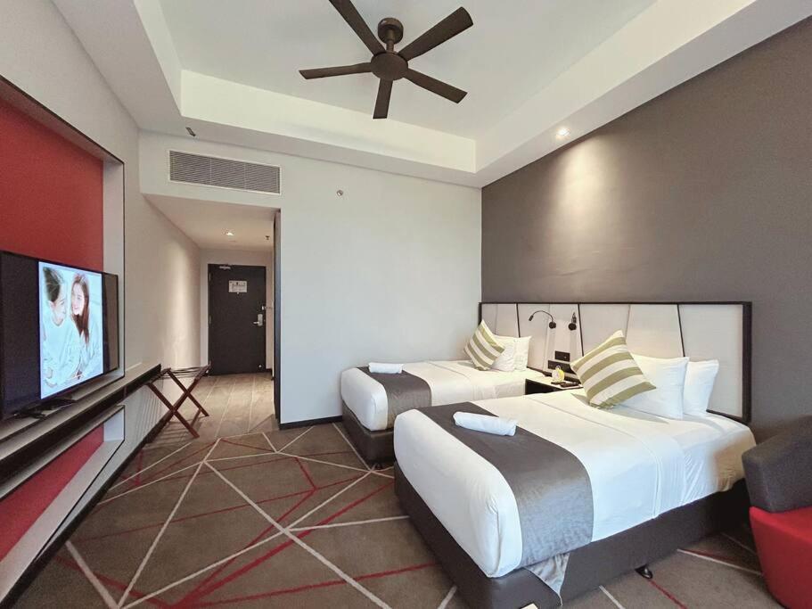 M101 Klcc Kl City King Suites By Livin كوالالمبور المظهر الخارجي الصورة